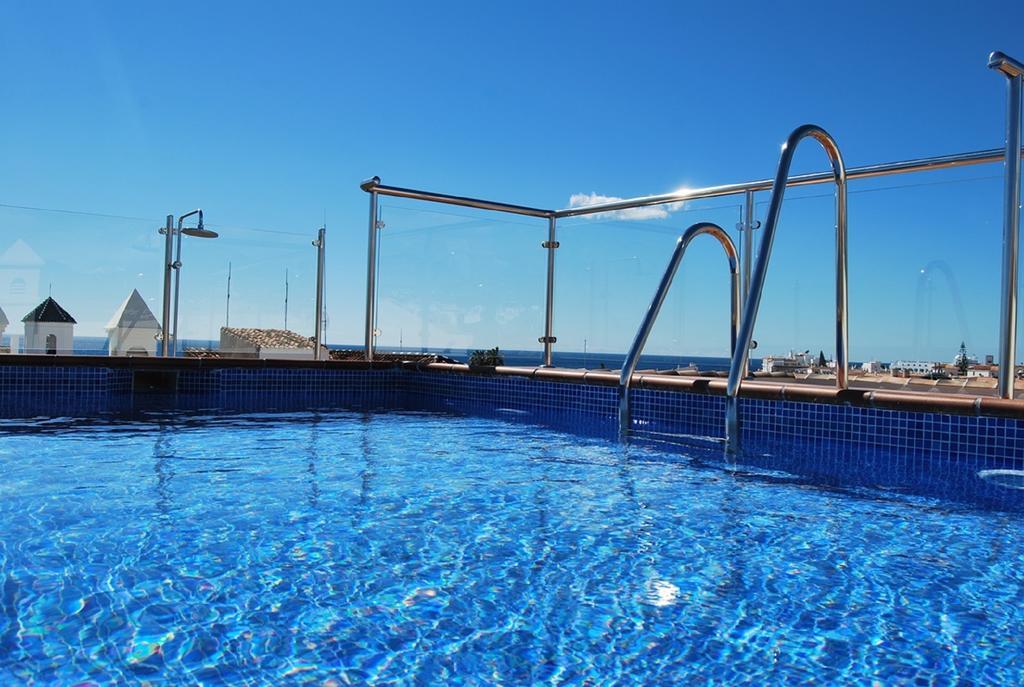 Apartamentos Plaza Nerja Eksteriør billede