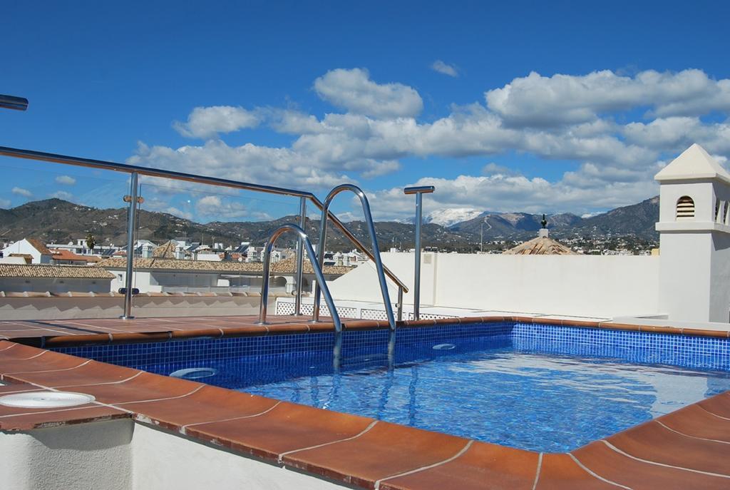 Apartamentos Plaza Nerja Eksteriør billede
