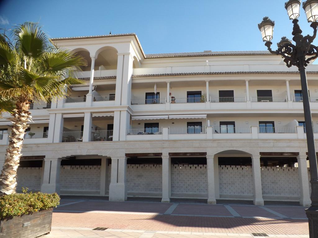Apartamentos Plaza Nerja Eksteriør billede