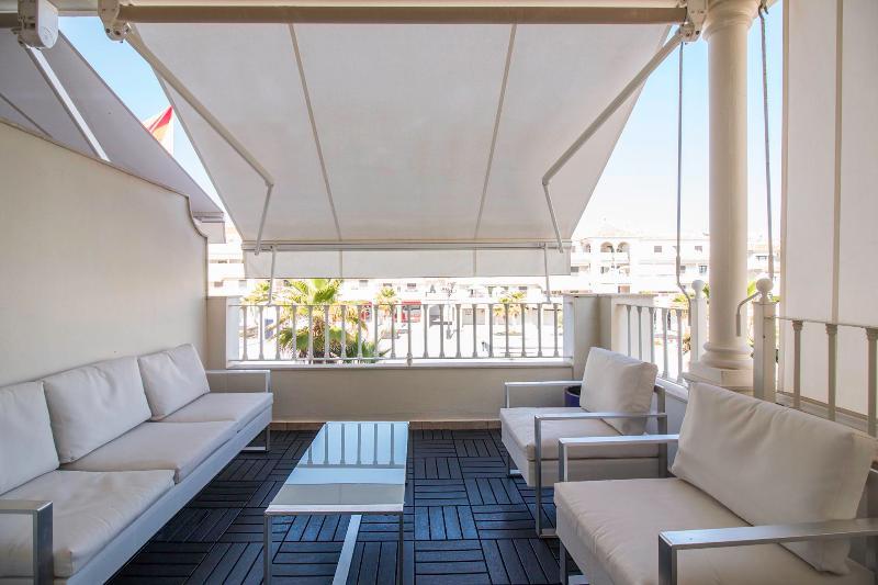 Apartamentos Plaza Nerja Eksteriør billede
